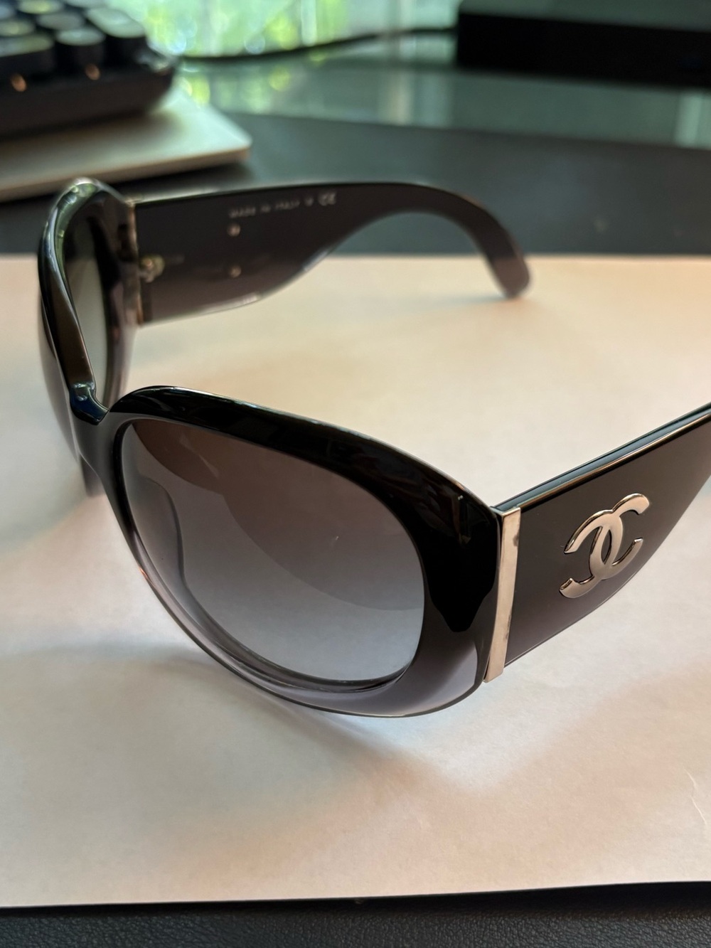 Women's Oversized Vintage Chanel Black Sunglasses with silver logo - style 5167 - Picture 2 of 7